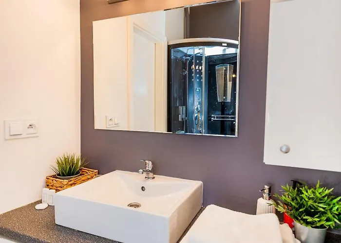 Apartament Cozy Next To The Metro And Center Warszawa