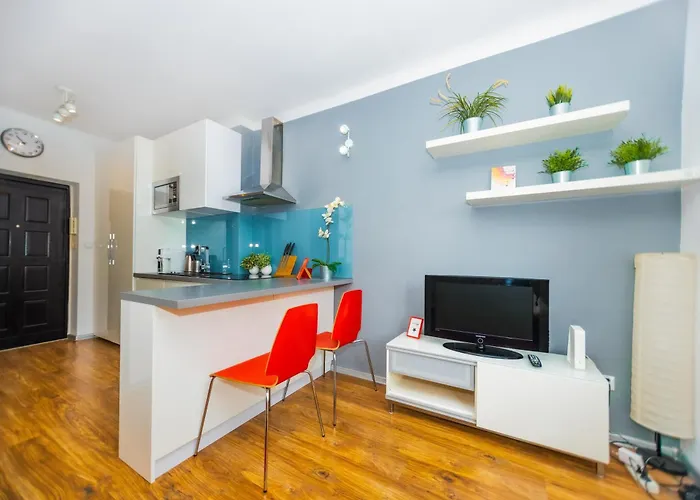 Cozy Next To The Metro And Center Apartament *