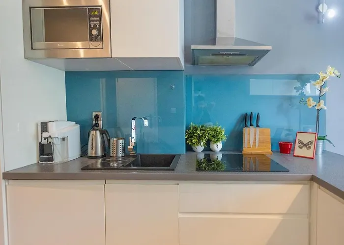 Apartament Cozy Next To The Metro And Center Warszawa