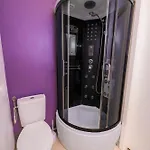 Cozy Next To The Metro And Center شقة وارسو